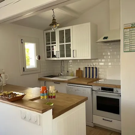 Maison Avec Animaux Admis - 4 Pers. - Fr-1-823-172 * Barbâtre